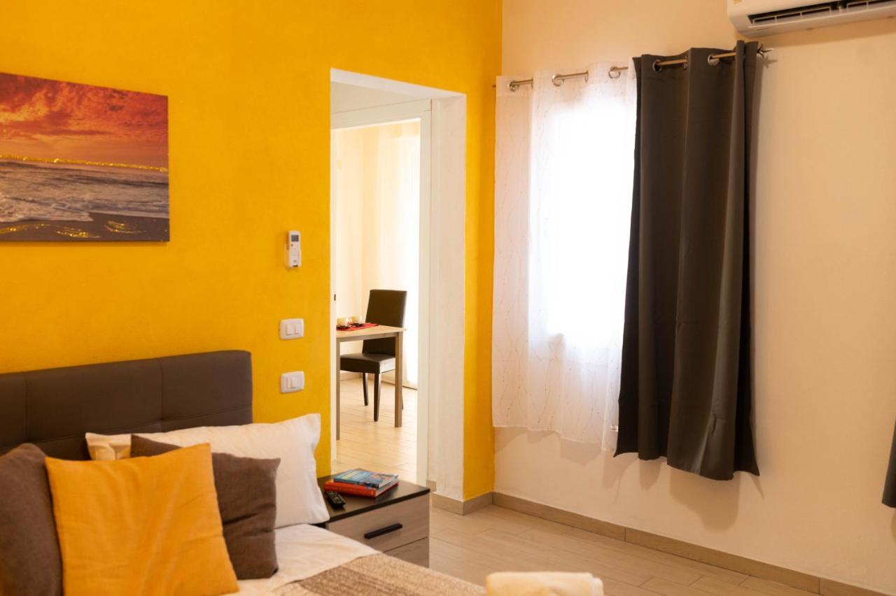 Dimora Rossa Bed & Breakfast Sottomarina Eksteriør bilde