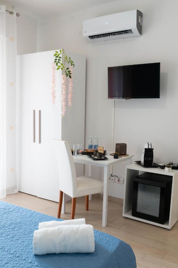 Dimora Rossa Bed & Breakfast Sottomarina Eksteriør bilde