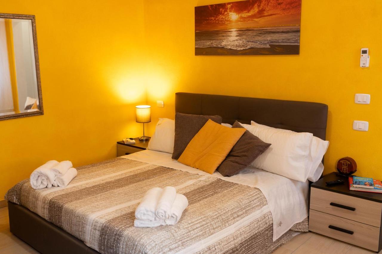Dimora Rossa Bed & Breakfast Sottomarina Eksteriør bilde