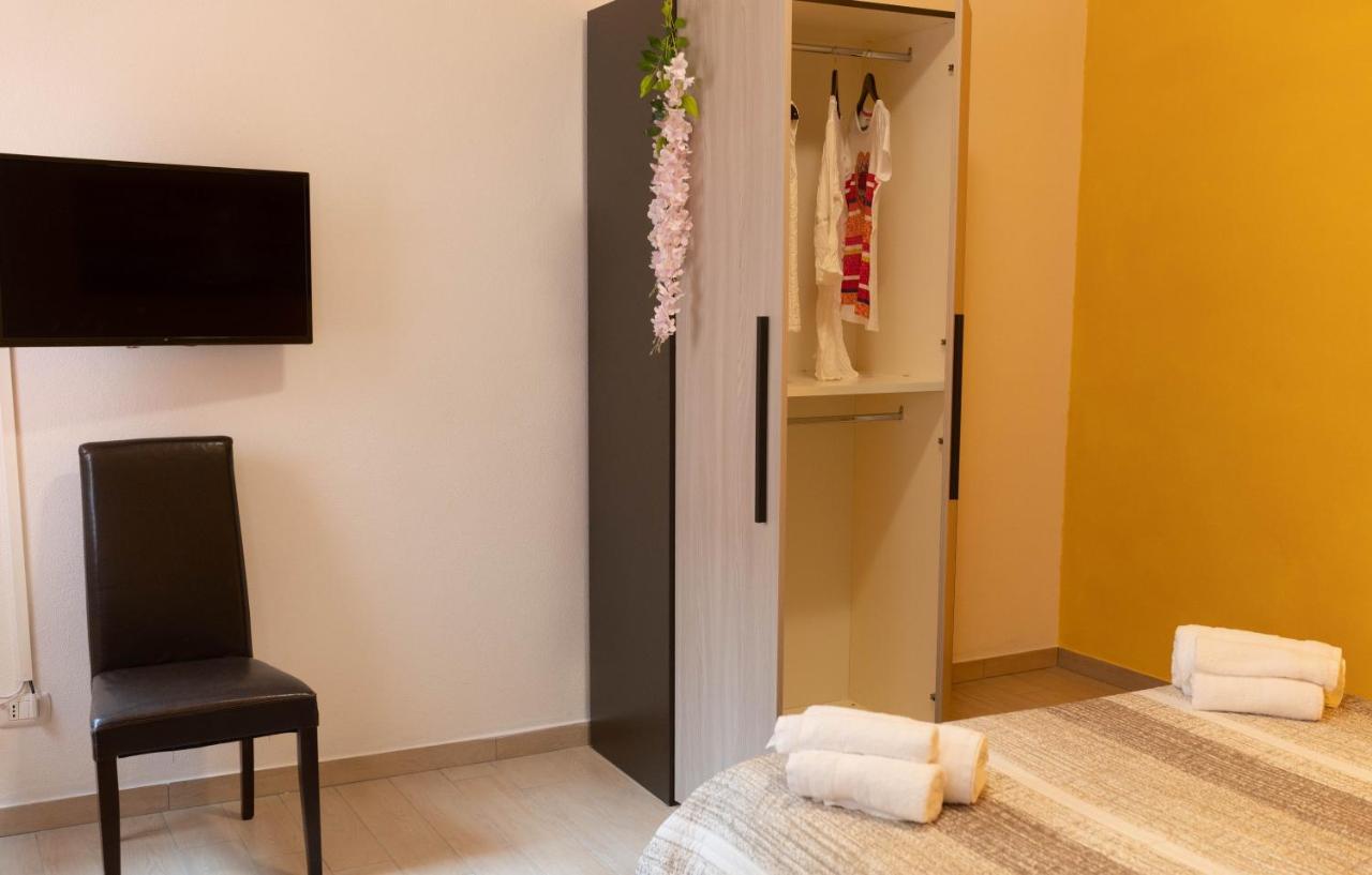 Dimora Rossa Bed & Breakfast Sottomarina Eksteriør bilde